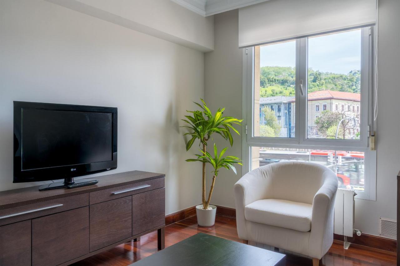 Zubia Apartment By People Rentals บิลเบา ภายนอก รูปภาพ