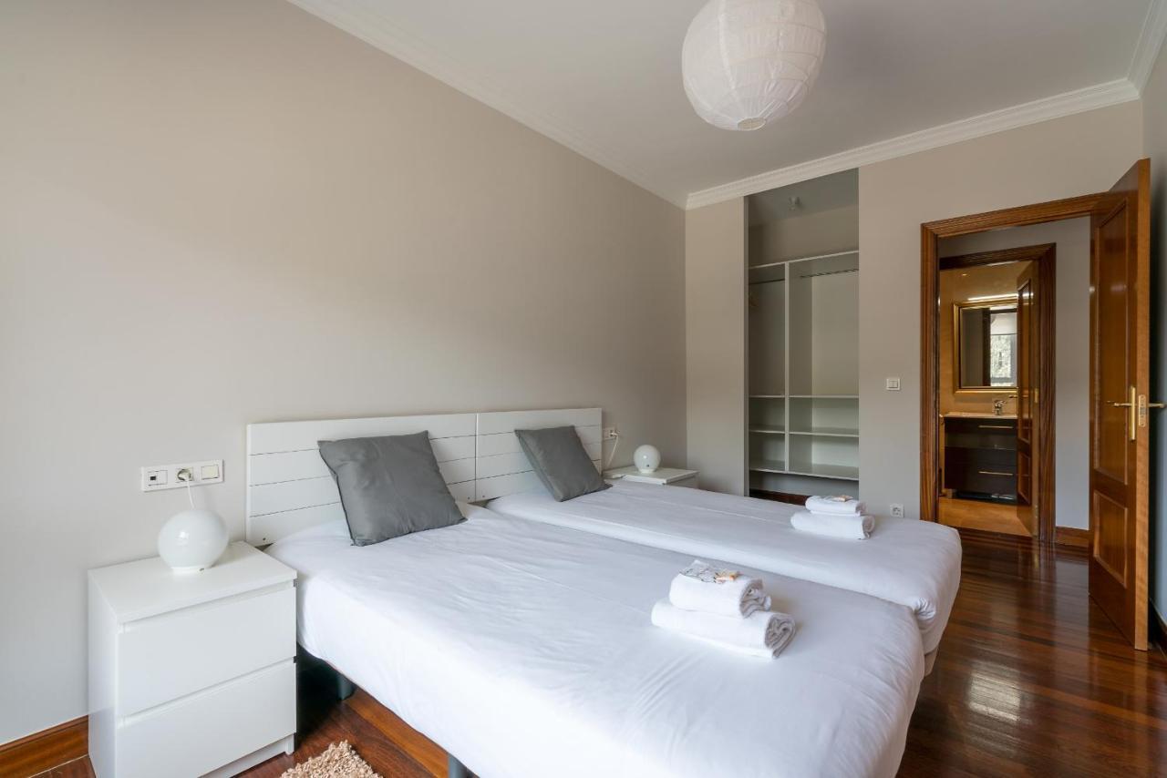 Zubia Apartment By People Rentals บิลเบา ภายนอก รูปภาพ